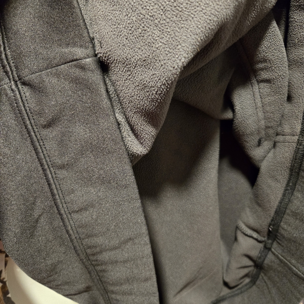 Men's Energy Zone Black and Mossy Oak Camouflage Hoodie Size 2XL - Picture 6 of 6